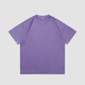 Oversized μωβ tie-dye βαμβακερό μπλουζάκι σε ένα μοντέρνο vintage πλυμένο στυλ. - S / Tops / Μωβ Tie-Dye