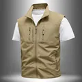 Leichte khakifarbene Herren-Outdoor-Anglerweste mit Multi-Pocket-Design und Stehkragen - M / Oberteile / Khaki