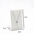 Présentoir à bijoux en velours blanc en forme de L pour colliers et boucles, 9x6x4 cm - Cuir Blanc / Petit Support en Fer en L