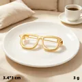 Elegant gold-tone glasses-shaped brooch pin for sweaters and scarves, size 3.4*1 cm, 3 g - Gold Glasses