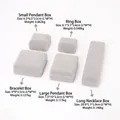 Graues Samt-Schmuckkästchen-Set mit Maßen für Ring-, Anhänger- und Armbandboxen - Grau (Flach) - Einzelringbox / 6x5x3.5cm Metall-Samt-Box