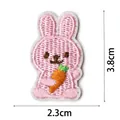 Parche bordado de conejo rosa con una zanahoria, accesorio de costura 3,8x2,3cm - Estilo Conejo Rosa Zanahoria (DW8984-2)