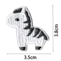 Parche bordado de cebra de dibujos animados para ropa, tamaño 3,5 cm por 3,8 cm - Estilo de Cebra de Dibujos Animados (DW8984-5)