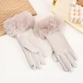 Elegant women's winter gloves with soft suede, PU leather details, and plush faux fur cuffs. - Ivory