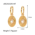 Pendientes de lujo en acero al titanio dorados con circón y diseño ovalado de sol - Estilo de Patrón de Sol Ovalado (JDE2023295-WT)
