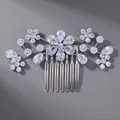 Peigne à cheveux de mariée élégant avec fleurs en zircone pour coiffures de mariage - Brosse À Cheveux Argentée Polyvalente Hs-j6663s