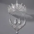 Élégant ensemble de bijoux de mariée en strass argentés avec diadème de luxe et collier assorti - Ensemble De Bijoux Minimalistes En Argent Zuhe-010