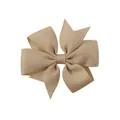 Petite barrette nœud papillon beige en ruban gros-grain faite main pour enfants - Beige (837)