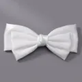 Grande barrette à cheveux nœud satin blanc double couche avec un fini soyeux élégant - Barrette Nœud Blanc (HS-J7357W)