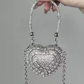 Sac de soirée luxueux en forme de cœur avec strass scintillants et chaîne argentée - A153 argenté