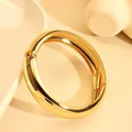 Brazalete rígido irregular de oro pulido con bisagra y diseño minimalista de moda chic - Redondo de Borde Estrecho (As0158)-1.5CM
