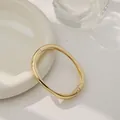 Brazalete irregular de aleación dorada con apertura de resorte de diseño minimalista - Estilo Cuadrado de Bordes Grandes y Pequeños (As0029)