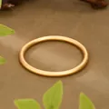 Close-up detail of ancient gold matte finish bangle with elegant textured background - Matte Round Bangle (SZ00217) / Closed Inner Diameter 58.5mm / Gold