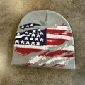 Grey knit beanie featuring a distressed American flag jacquard design for winter warmth - M (54-59cm) / Gray