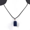 Elegante colgante rectangular de piedra de arena azul con efecto de brillo de estrella - Solo colgante (sin cadena) / Piedra de Arena Azul (Artificial)