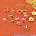 Detalle de cuentas espaciadoras de flores de esmalte rojo de 8mm para joyería artesanal. - 8mm / Rojo Oscuro (P104)