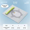 Alfombrilla de enfriamiento para mascotas con diseño de pingüino y tabla de tallas para perros - M / Almohada Gris Antártica Con Tinte Verde