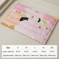 Alfombrilla refrescante arcoíris para mascotas con tabla de tallas detallada para perros y gatos - Gato Sakura - Pista De Hielo Cuadrada / S