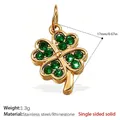 Pendentif trèfle à quatre feuilles en acier inoxydable doré avec strass verts et détails - Pendentif Trèfle avec Strass Vert Doré (PJ342GNG)
