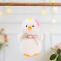 Adorabile ciondolo a forma di pulcino in lana d'agnello bianca per decorazioni pasquali - Bianco