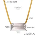 Vue détaillée du collier chaîne serpent dorée avec ses dimensions précises et son poids - P1160 - Collier Pendentif Carré Doré