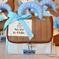Borsa regalo a forma di casa in colori dopamina azzurro e marrone - Souvenir Marroni