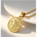 Collar con colgante de San Miguel de acero al titanio con grabado del santo patrón - Colgante Dorado Solo (Sin Cadena)
