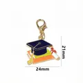 Enamel graduation cap and books charm with lobster clasp, 24mm x 21mm size reference. - Sg-y3-07-ab1-02 [2.4g/piece]
