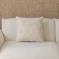 Funda de cojín navideña bordada con renos en blanco crema para decoración - Árbol De Navidad Y Reno Beige / 45x45cm (Solo Funda)