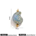 Colgante caracola de porcelana azul y blanca y acero inoxidable para bisutería DIY - Caracol Lluvia Azul