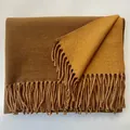 Morbida sciarpa spessa a doppia faccia in finto cashmere senape e marrone con frange - 200cm / Caramello Scuro