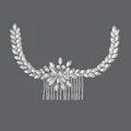 Peigne à cheveux de mariée argenté avec cristaux élégants pour coiffures de mariage - Brosse À Cheveux Quotidienne Ornée De Strass Argentés Hs-j5757