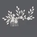 Peigne à cheveux de mariée fait main en argent avec fleurs en cristal et motifs de feuilles - Peigne De Soirée Polyvalent Fait Main Hs-j6142