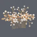 Peigne à cheveux de mariée fait main avec perles élégantes et strass brillants - Peigne À Cheveux De Banquet Fait Main En Or Hs-j5048s