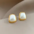 Elegant vintage French style gold-rimmed trapezoidal pearl stud earrings for women - 70# Trapezoidal Pearl Earrings