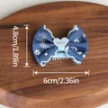 Barrette à nœud en denim bleu pour petits chiens, taille 6 cm x 4,8 cm - Pince À Cheveux En Denim Bb - Fond Bleu - Cœur Amour / Taille unique