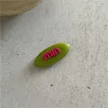 Leuke olijfgroene ovale haarspeld met roze min tekst voor meisjes haarstijl - J6.2 Erwtengroene Haarclip J300-b87