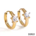 Boucles d'oreilles créoles en acier doré avec une étoile étincelante en zircon - Pentagramme (D2022) / Or