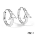 Boucles d'oreilles créoles en acier inoxydable argenté avec zircons triangulaires brillants - Triangle (D2032) / Argent