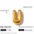 Goldener Anhänger Buchstabe U, Edelstahl DIY Schmuckzubehör, 14mm Größe - 3D Buchstabe U Anhänger (NB-DK205)