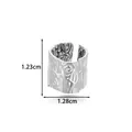 Bague d'oreille texturée en acier inoxydable argenté avec dimensions de 1,28 cm et 1,23 cm - Style Relief Large (2674-6) / Argent