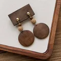 Handgemaakte houten en raffia kraal oorbellen in natuurlijke vintage stijl - 52# Koffie-Rond (Color-block Geometrisch)