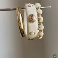 Elegante set di braccialetti in marmo crema con accenti di conchiglie dorate e perle per donna - 31# Bracciale Braccialetto / Set di 3 / Oro, Avorio