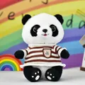 Simpatico peluche di panda gigante con maglione a righe rosse e bianche, regalo - Panda Con Maglione A Righe Rosse E Bianche / Altezza 27cm