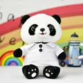 Schattige panda knuffel met een wit poloshirt en zwarte knopen, zacht pluchen dier - Panda - Wit Poloshirt