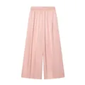 Vue détaillée de ce pantalon large en satin rose avec une taille plissée élastique. - XS / Rose