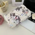 4-in-1 abnehmbare Reise-Kulturtasche mit süßem Hunde-Illustrations-Design, cremeweiß. - Musikalischer Border Collie