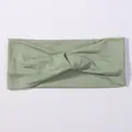 Comfortable soft light green twisted sports headband for women's hair styling and yoga - Light Green (19)