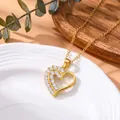 Elegante vergoldete Halskette mit herzförmigem Anhänger und Zirkonia-Steinen - Asymmetrischer Herz Gold Stil (XL5899)