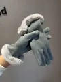 Elegant grey winter gloves for women with faux fur trim and touch screen support - One Size / U-shaped Opening Style / Gray